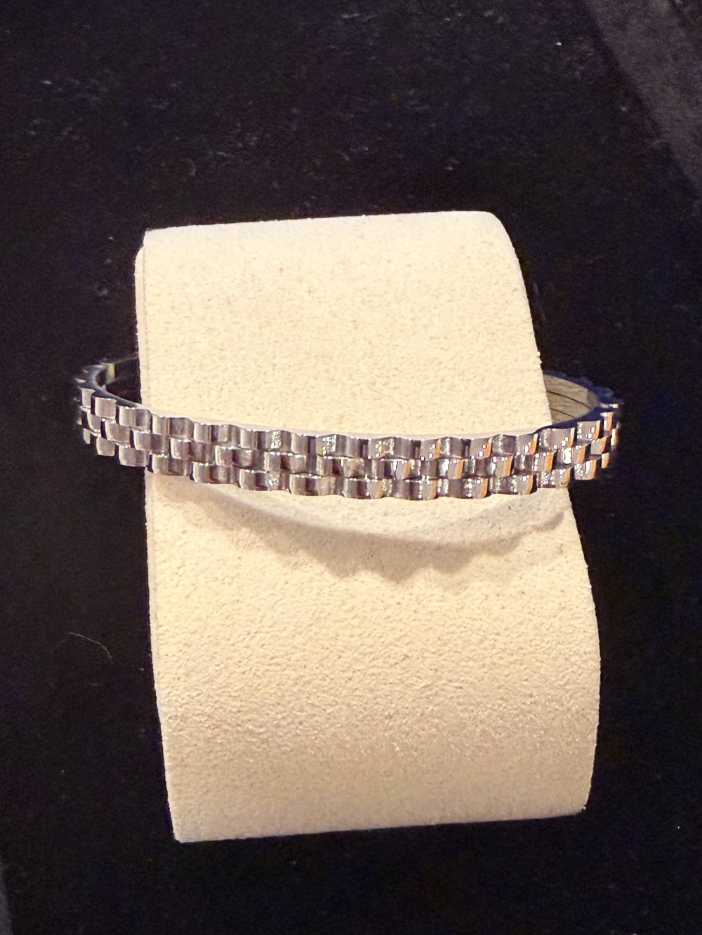 Classic Silver Chain-Link Bangle Bracelet - Women Jewelry